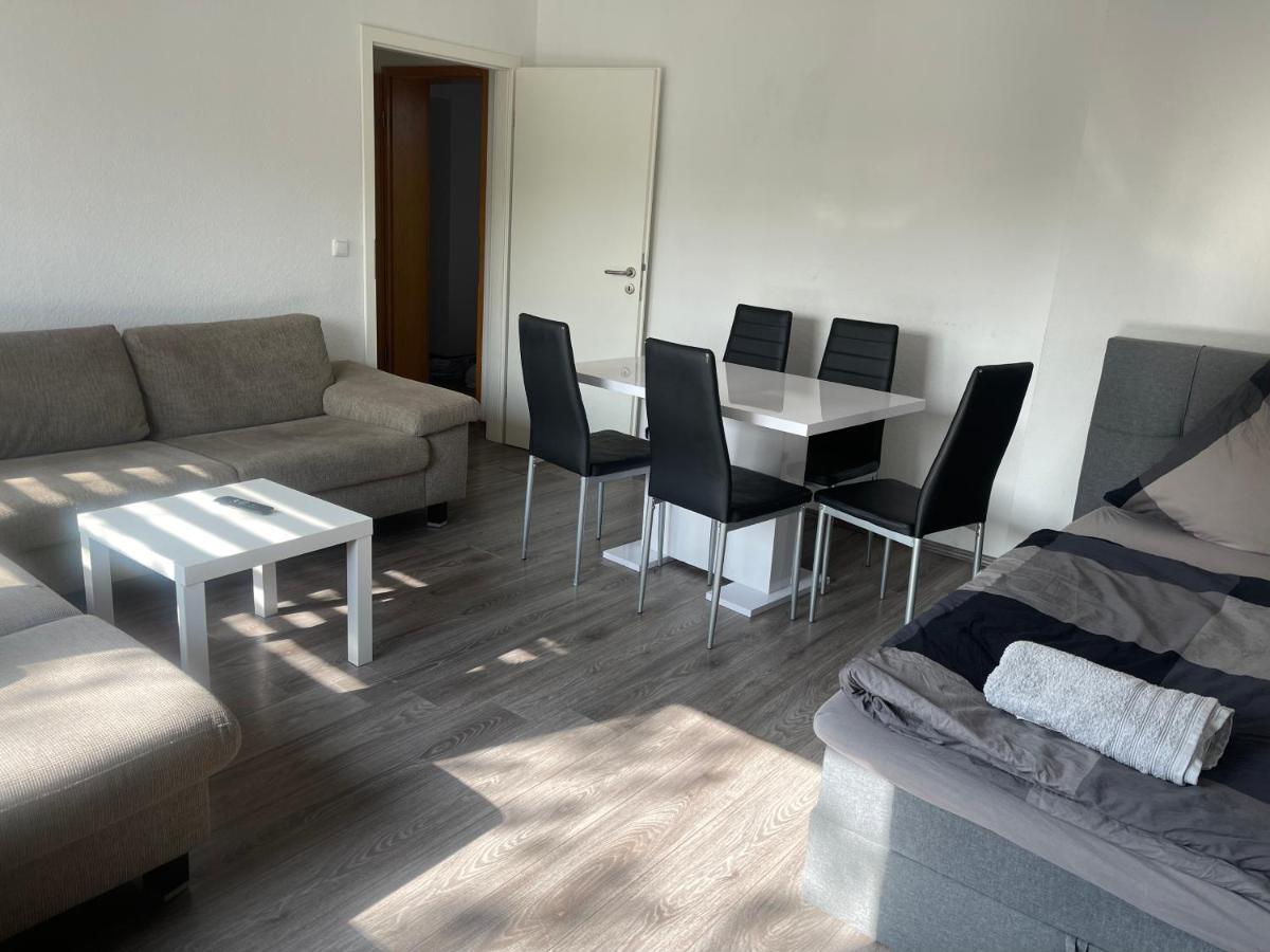 Apartment Gross 4 Zimmer 8 Einzelbetten Stellplatz Wifi Ессен Екстер'єр фото